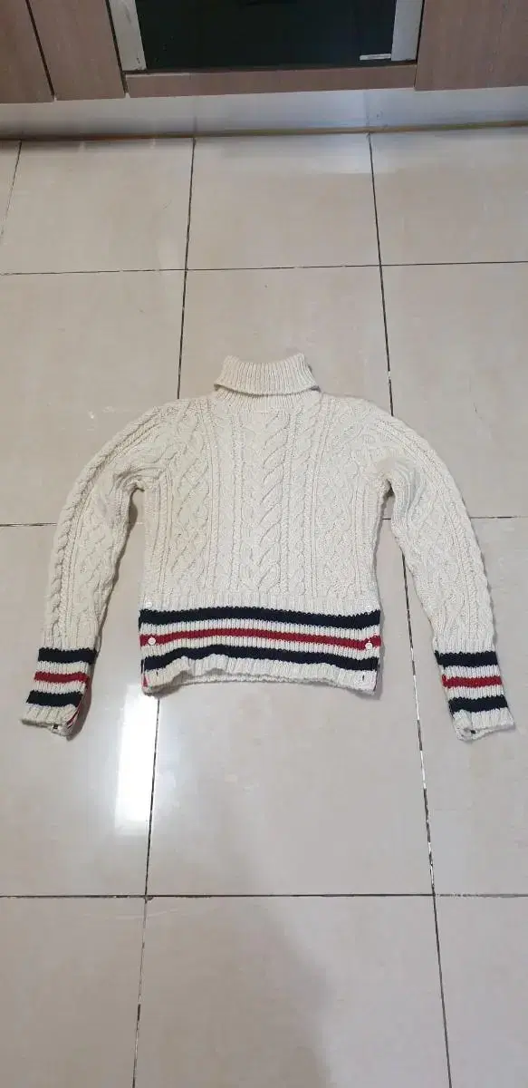 Thom Browne Cable Turtleneck 1 size