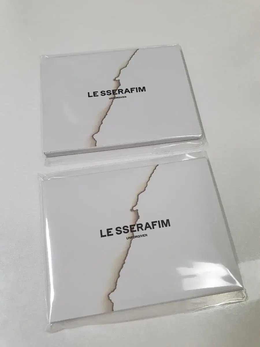 Unsealed) le sserafim pop up lenticular photocard set