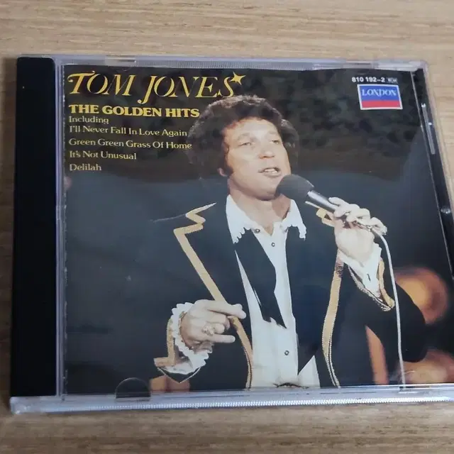 Tom Jones - The Golden Hits