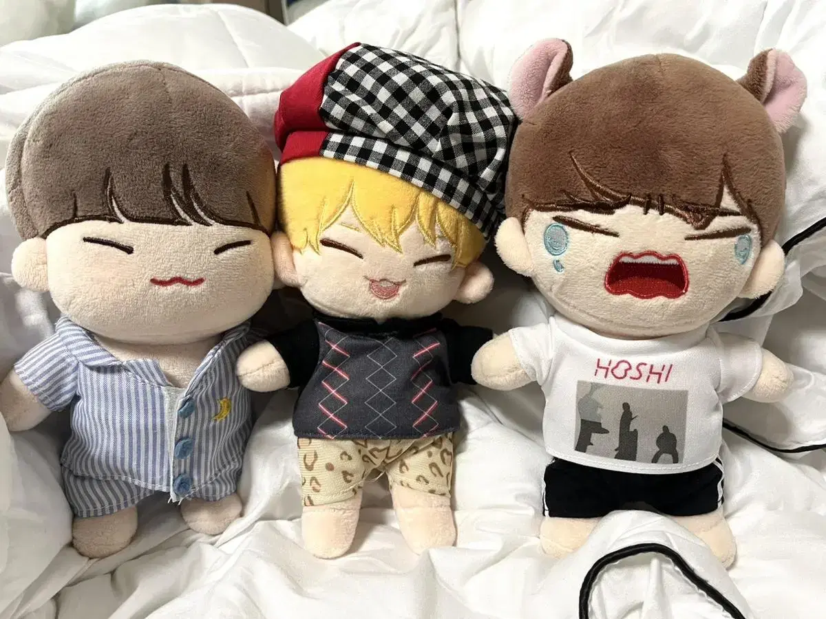 I sell seventeen hoshi kwon soonyoung / Sundori hipsters and more hoshi doll bulk 