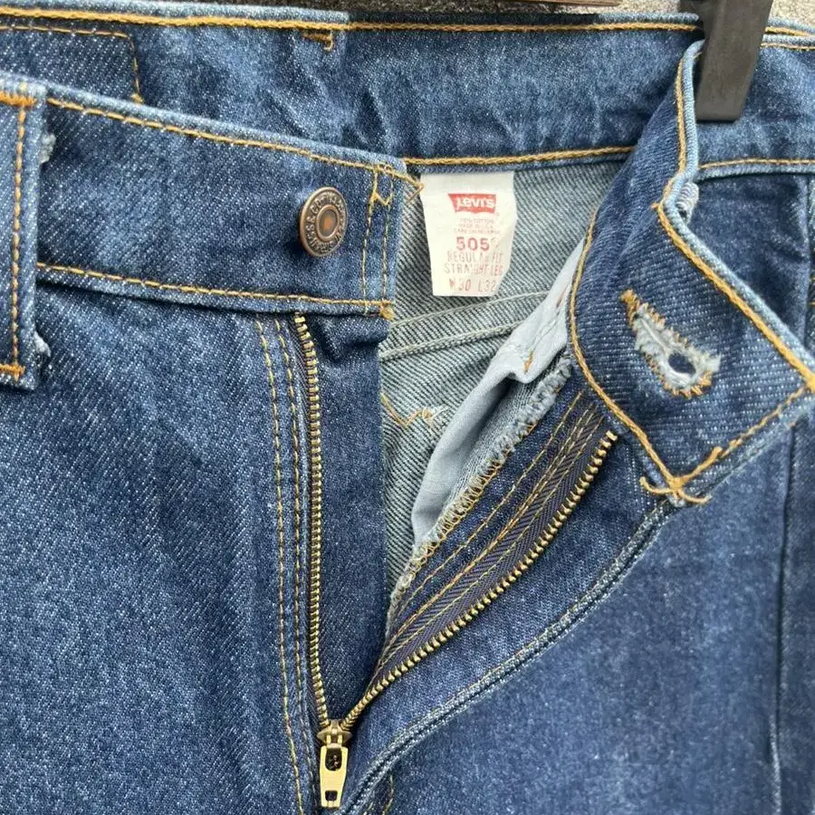 90s 505 Vintage Levis(30)