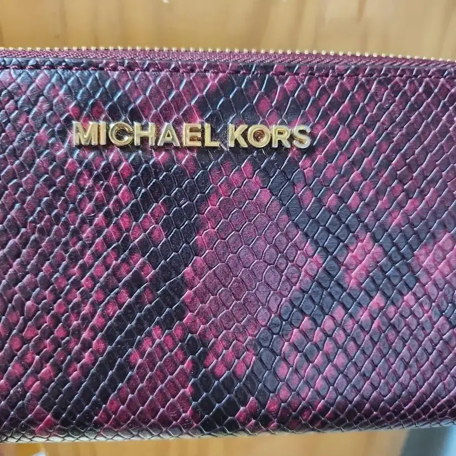 MICHAEL KORS 장지갑