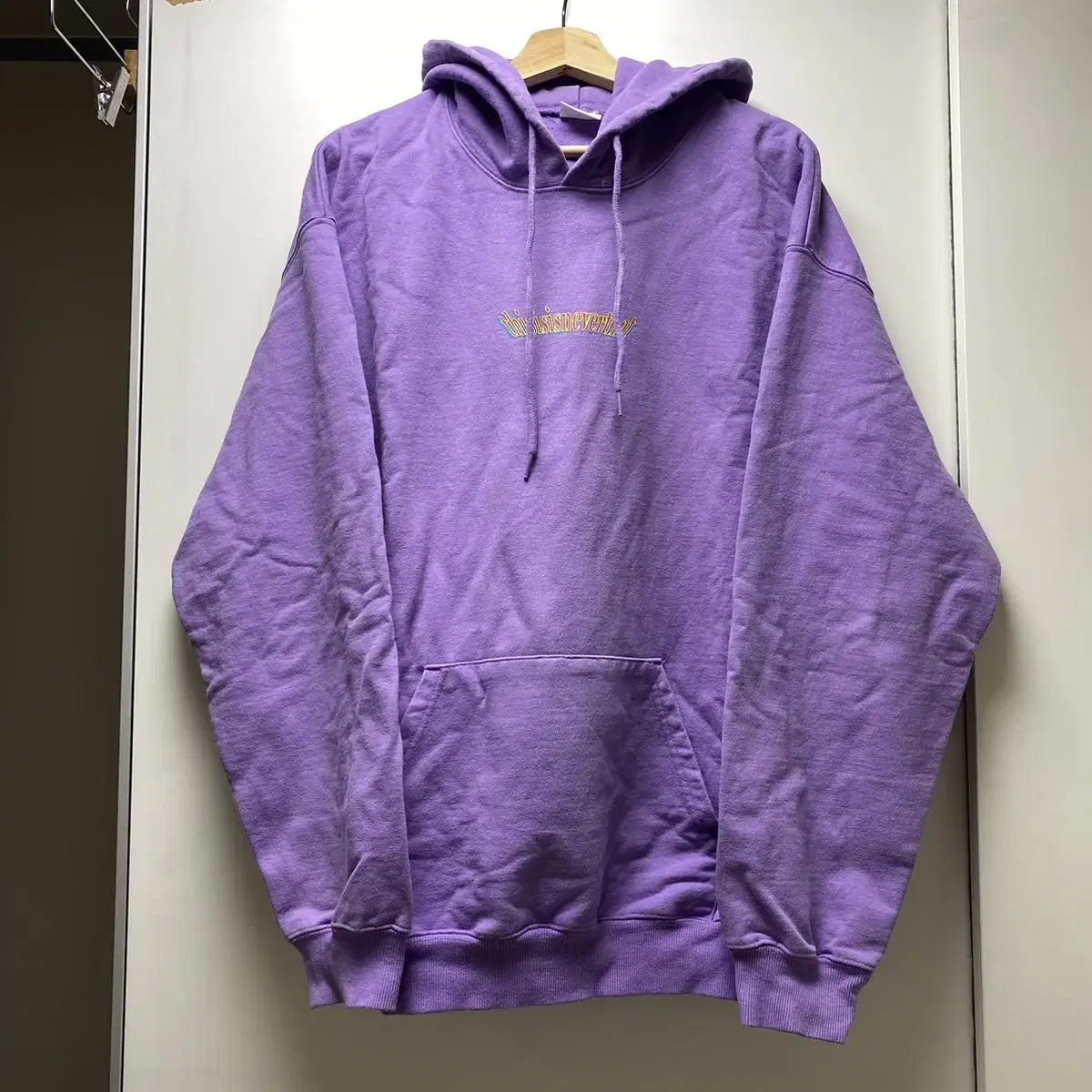 (XL) This Is Never Never That Bora Hoodie