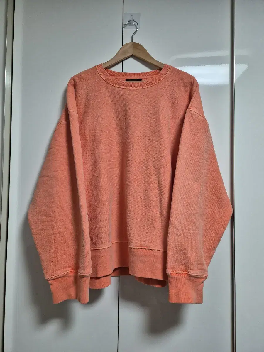 E.JI season 3 crew neck orange color, size M for sale.