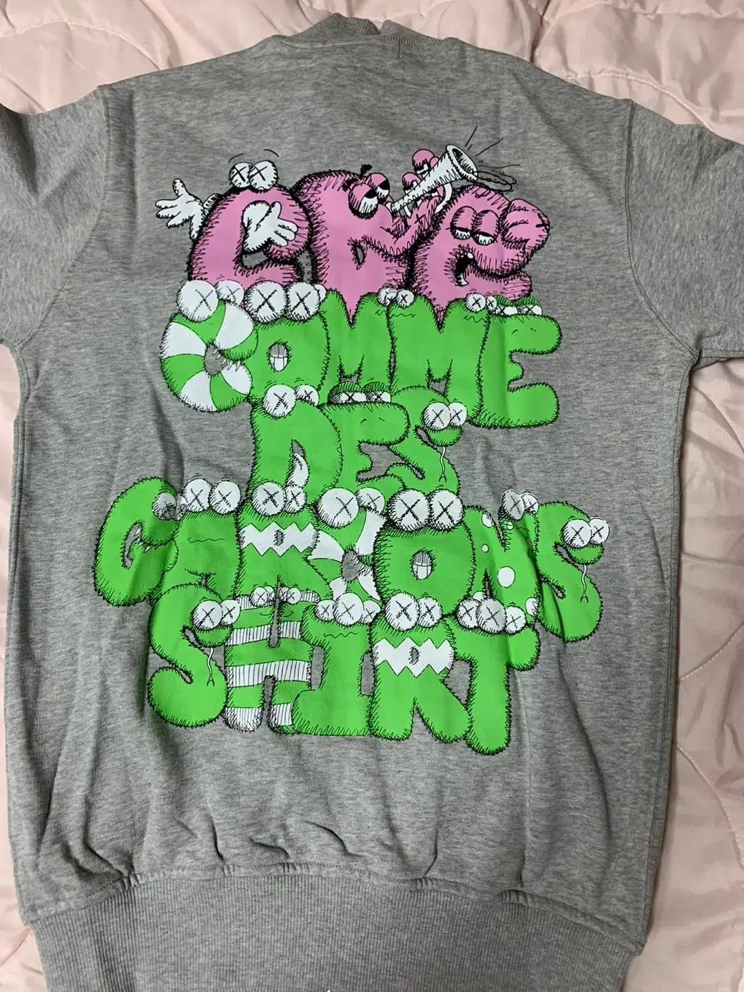 KAWS Comme des Garçons song shirt collab sell (M)