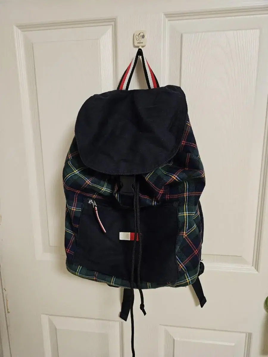 Selling Tommy Bag