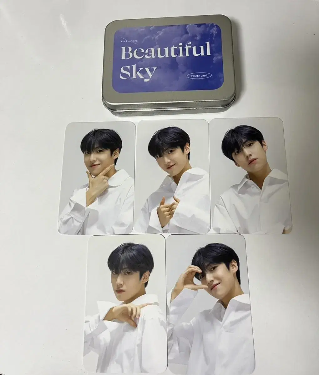 Lee eunsang BEAUTIFUL SKY Tin Case Photo Card Set