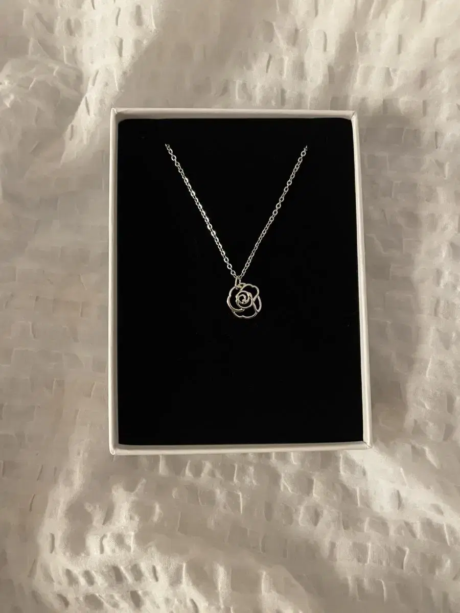 Zerobaseone Necklace