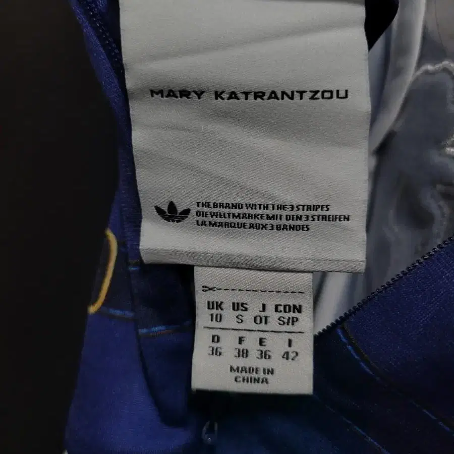 MARY KATRANTZOU X ADIDAS 마리 카트란주 아디다스