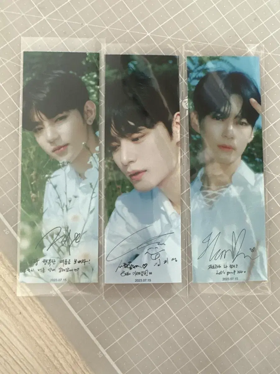 ZB1 4 cut photo sell wts zhang hao sung hanbin Kim Jiwoong