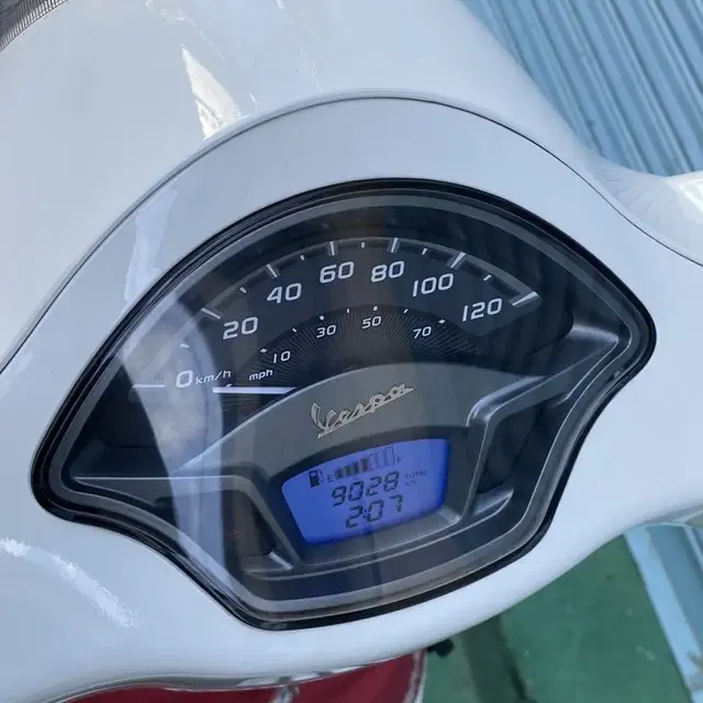 20년식 베스파 lx125 무사고 생활기스정도 9000km