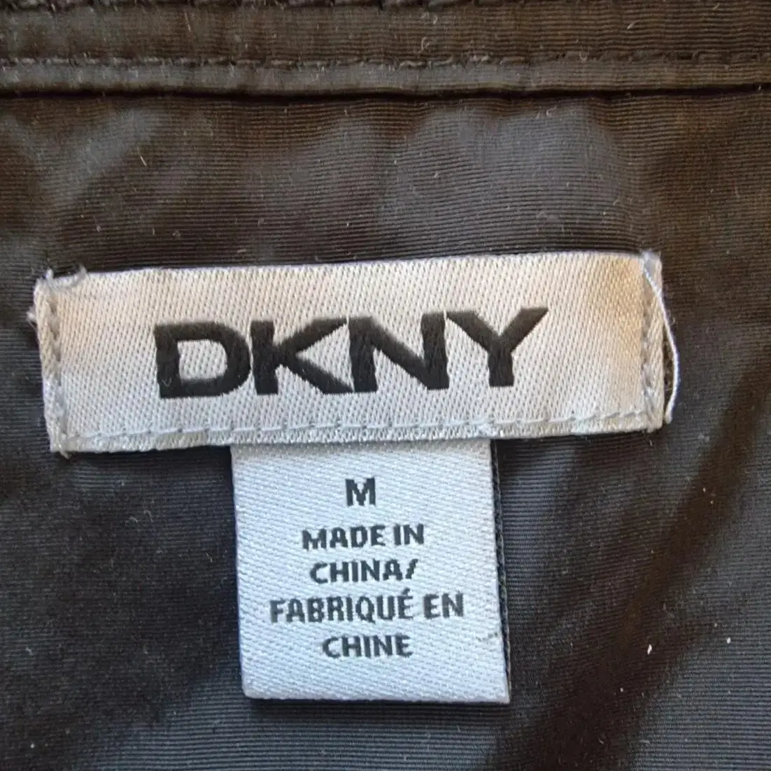 DKNY 블랙 점퍼