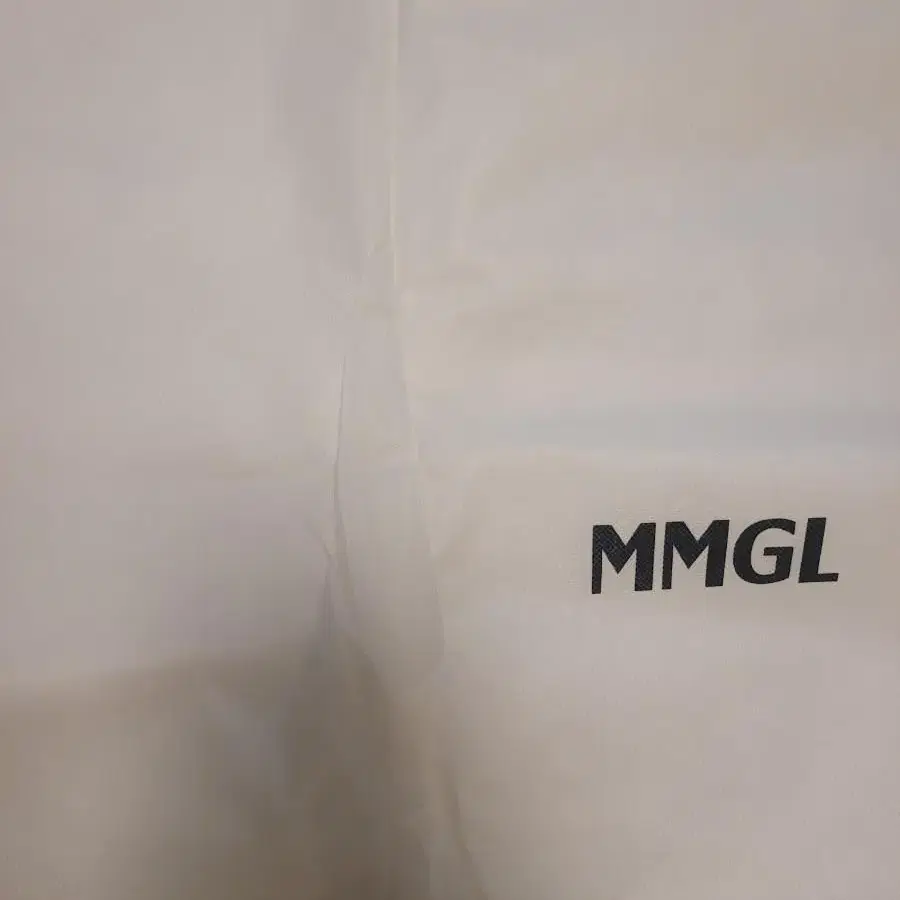 MMGL 트랜치 코트