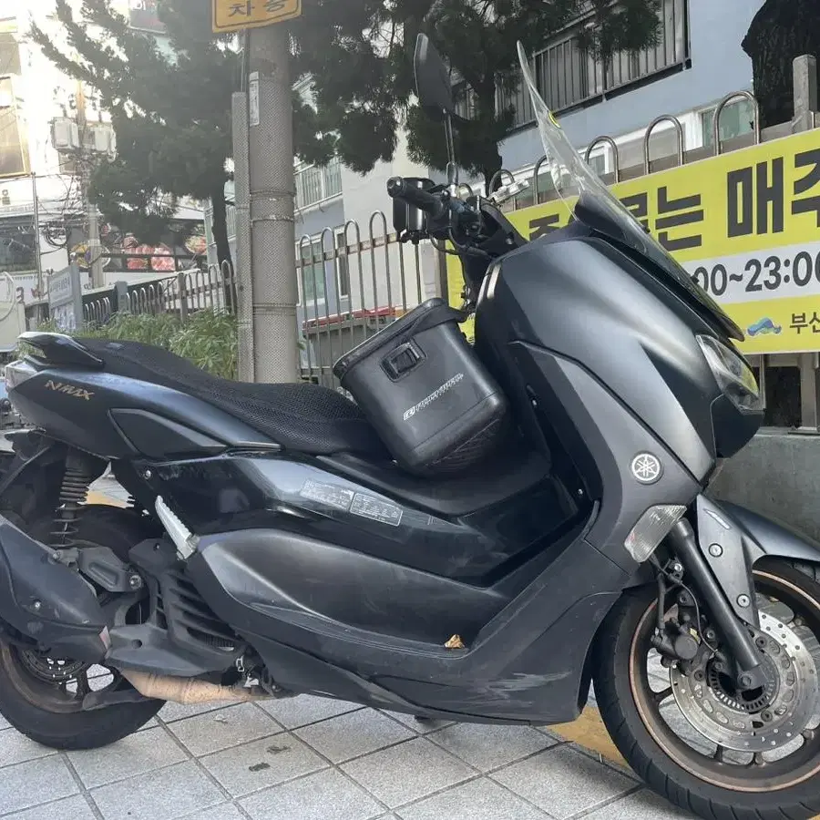 Nmax125 21년