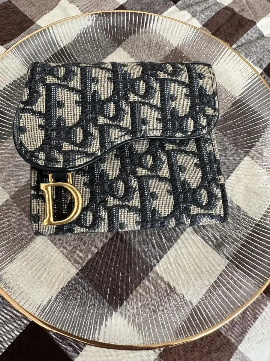 Dior Wallet