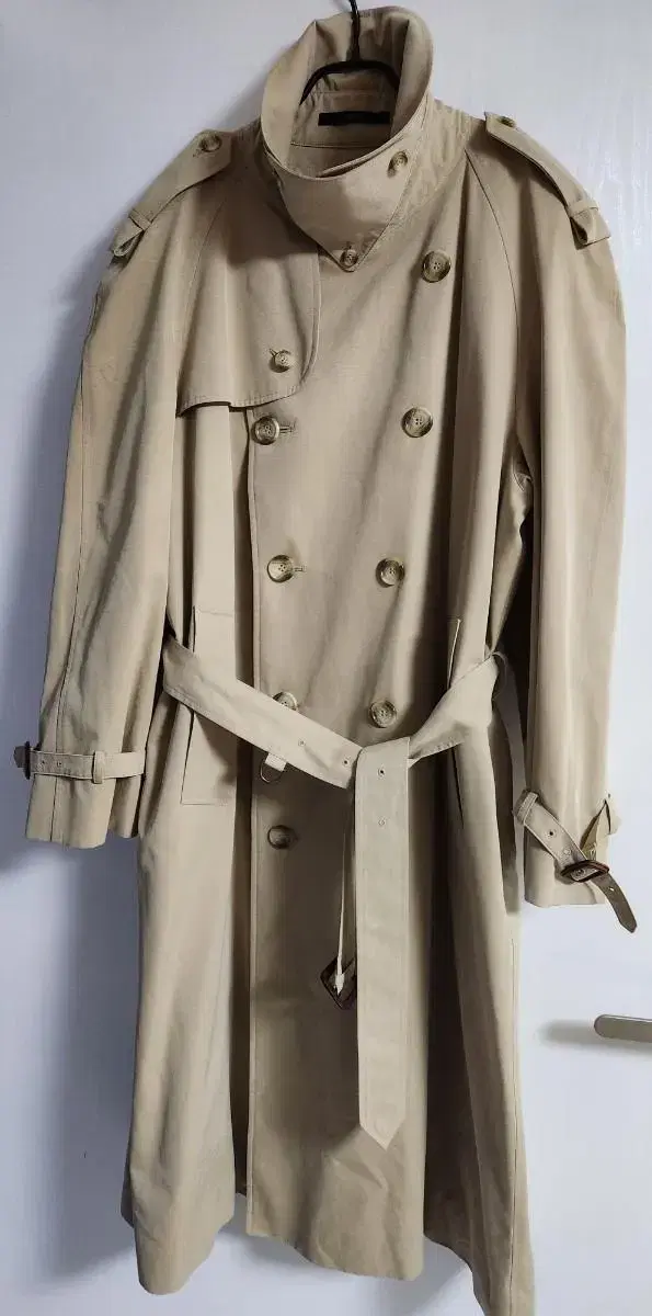 Daks Classic Long Trench Coat