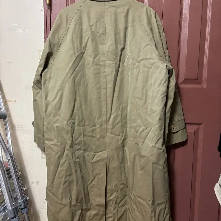 vintage balenciaga trench coat 105 size