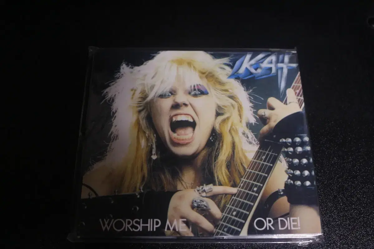 The Great Kat - Worship Me Or Die 디지팩 한정