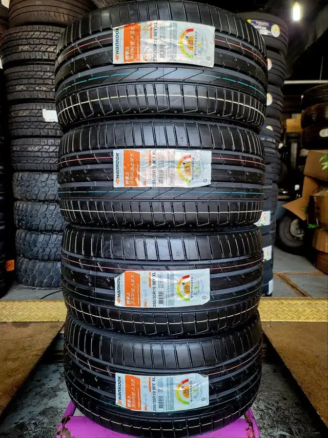 [인천타이어]벤투스 S1 EVO2 255/35R19 96Y 이월신품타이어