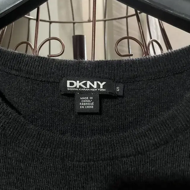 메리노울 dkny 원피스