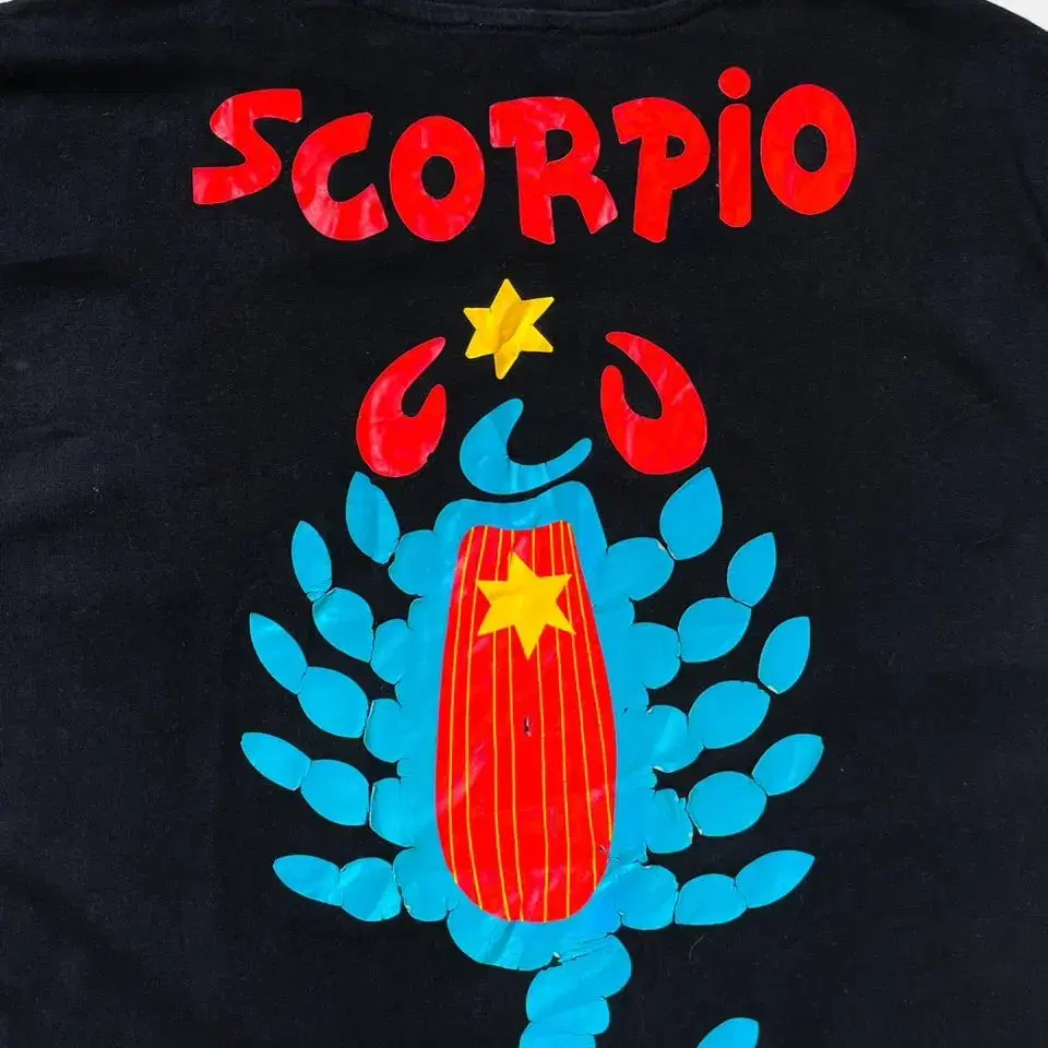 vintage diesel scorpio graphic tee