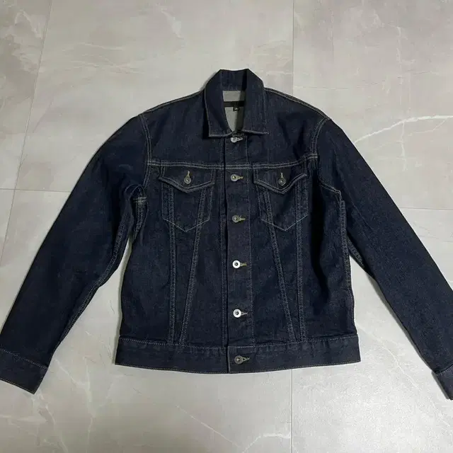 UNIQLO denim jacket