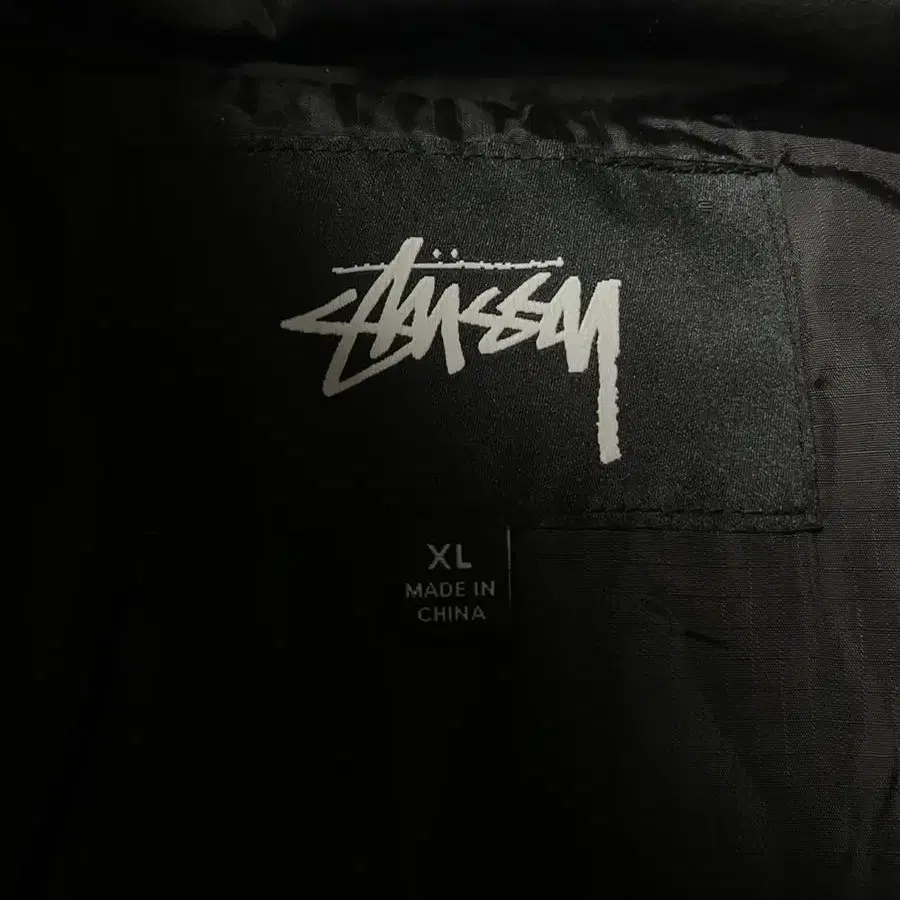 STUSSY INSULATED JACKET 스투시