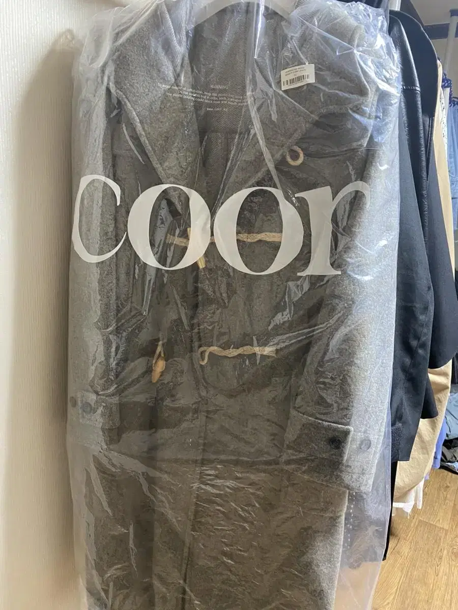 I'm selling my Coors Monty size L