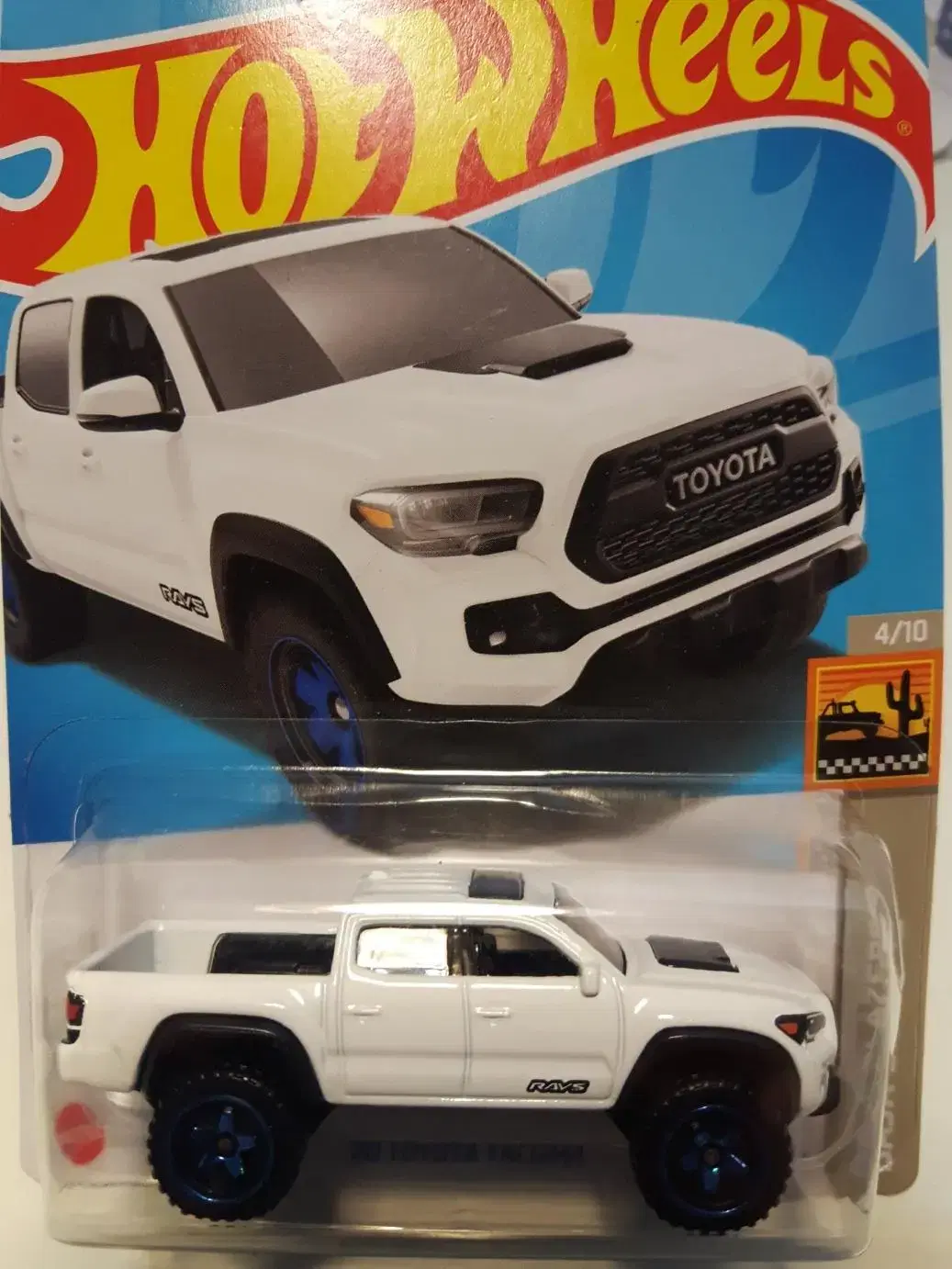 Hot Wheels Toyota TOYOTA Tacoma Pickup Truck Die-Cast White sealed New