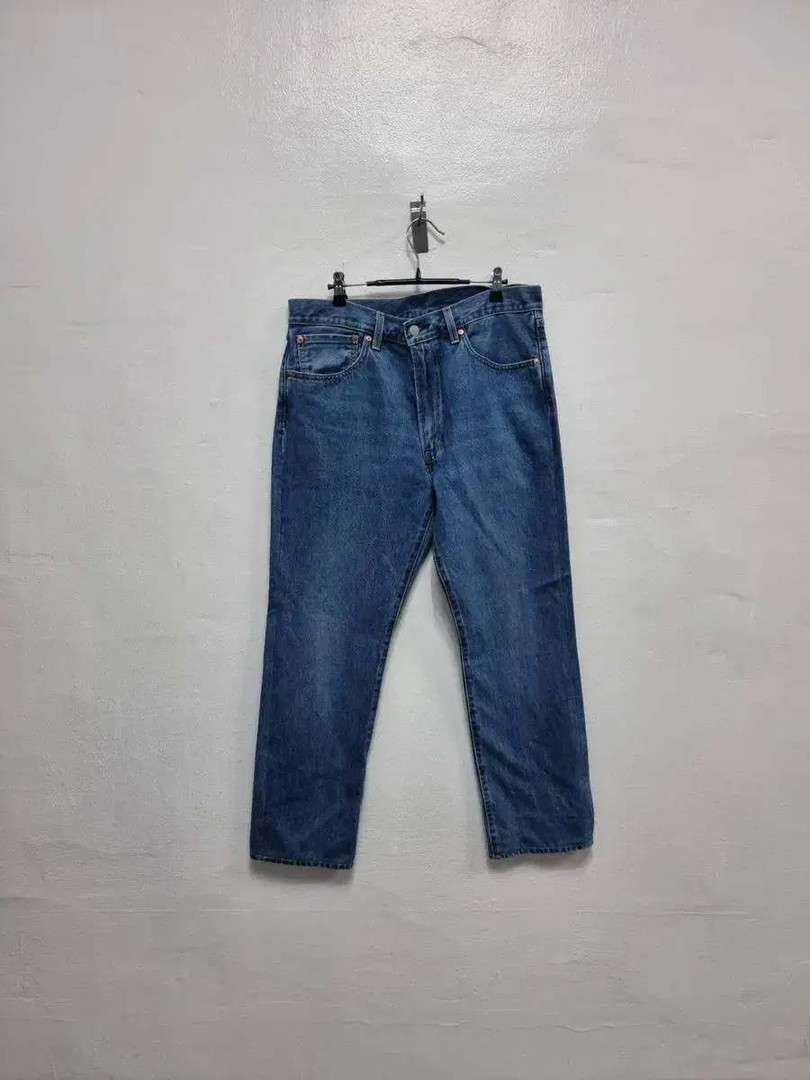 Levi's Men's Jeans Size 34 Length 102 Condition Good P1-283