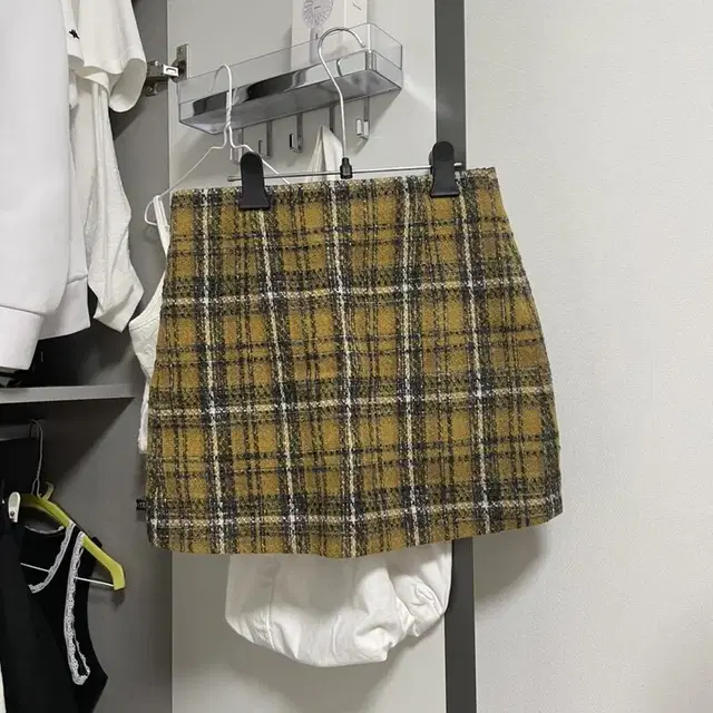 [제로스트릿]트위드 체크 스커트 TWEED CHECK SKIRT / MU