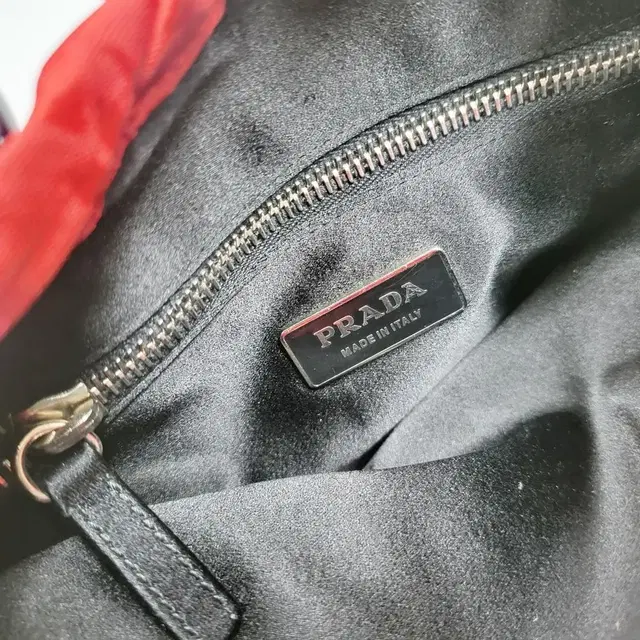 PRADA 프라다 레드 자카드한정판 토트백 버킷백 드로우스트링백 B153