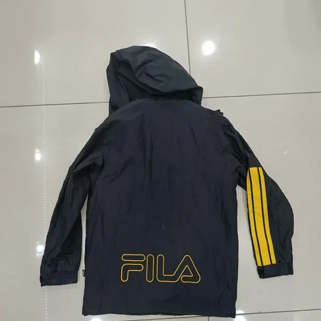 fila 휠라 남자아이 키 신장120 후드탈부착 봄가을 점퍼 중고