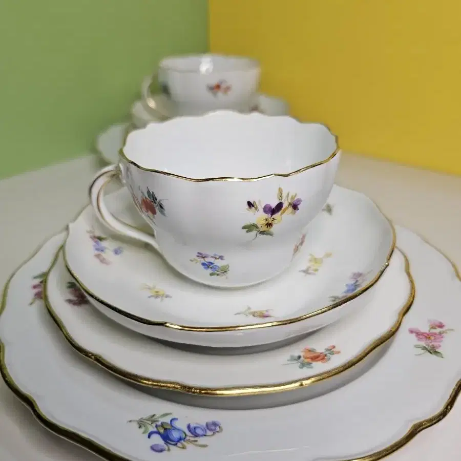 Meissen Scattered Flower 4pc 마이센