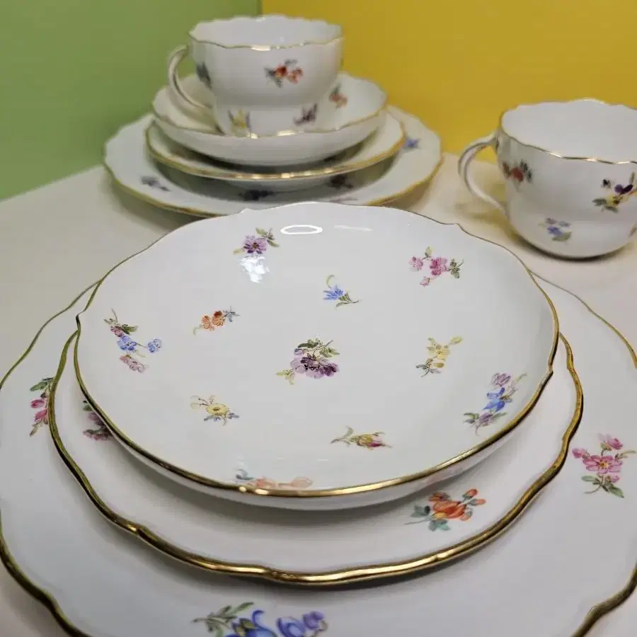 Meissen Scattered Flower 4pc 마이센