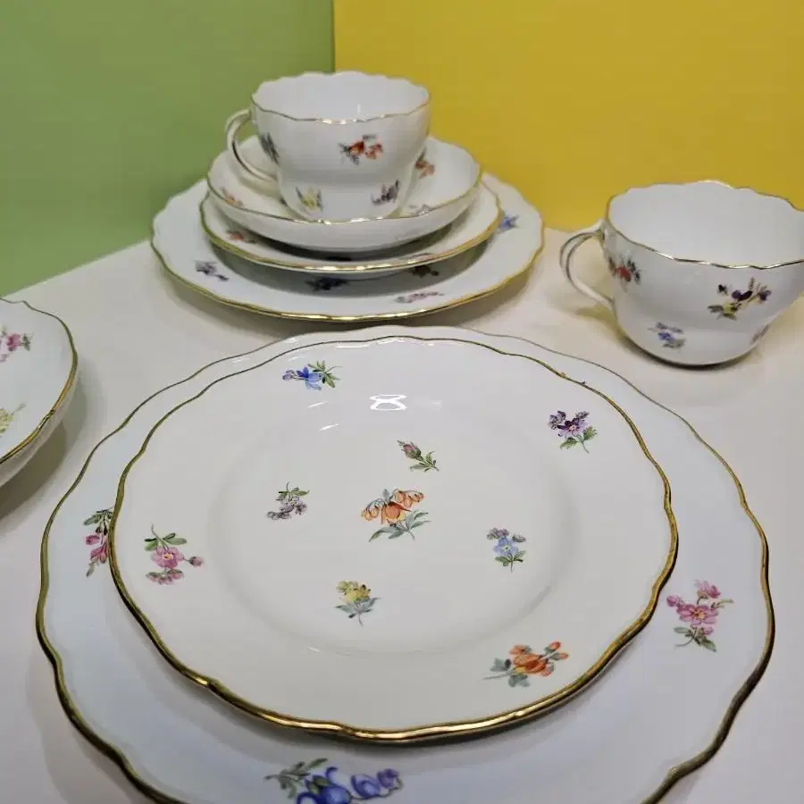 Meissen Scattered Flower 4pc 마이센