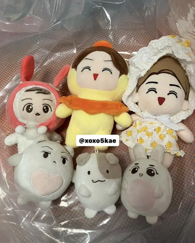 Exo suho baekhyun sehun Dolls(6) wts/sell