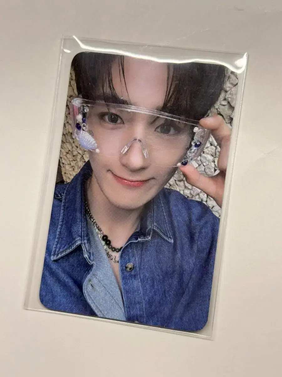 [The Boyz] hyunjae everline pop up photocard wts.