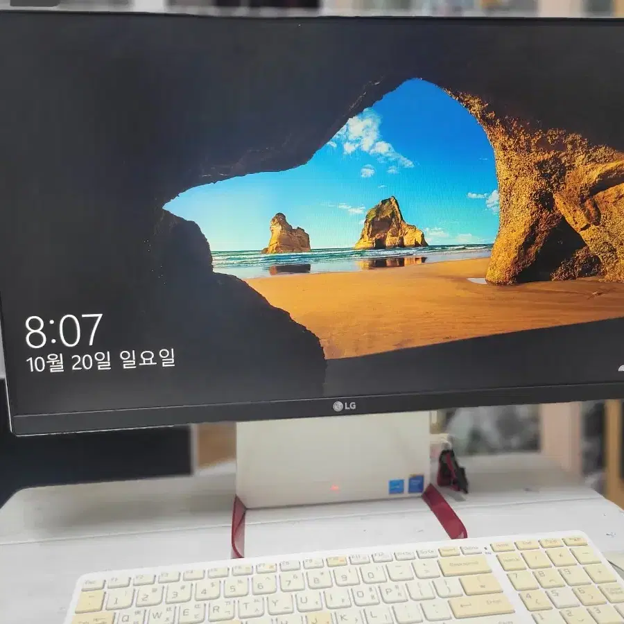 LG (24V550)올인원 PC