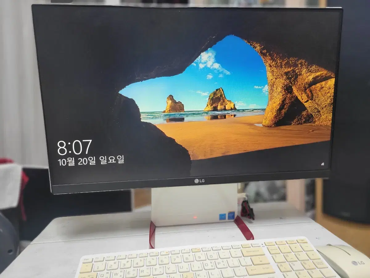 LG (24V550)올인원 PC