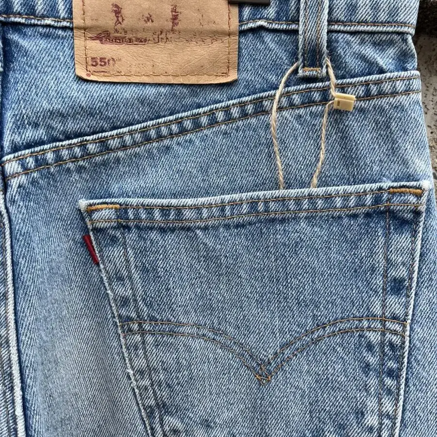 90s 550 Vintage Levis(31)