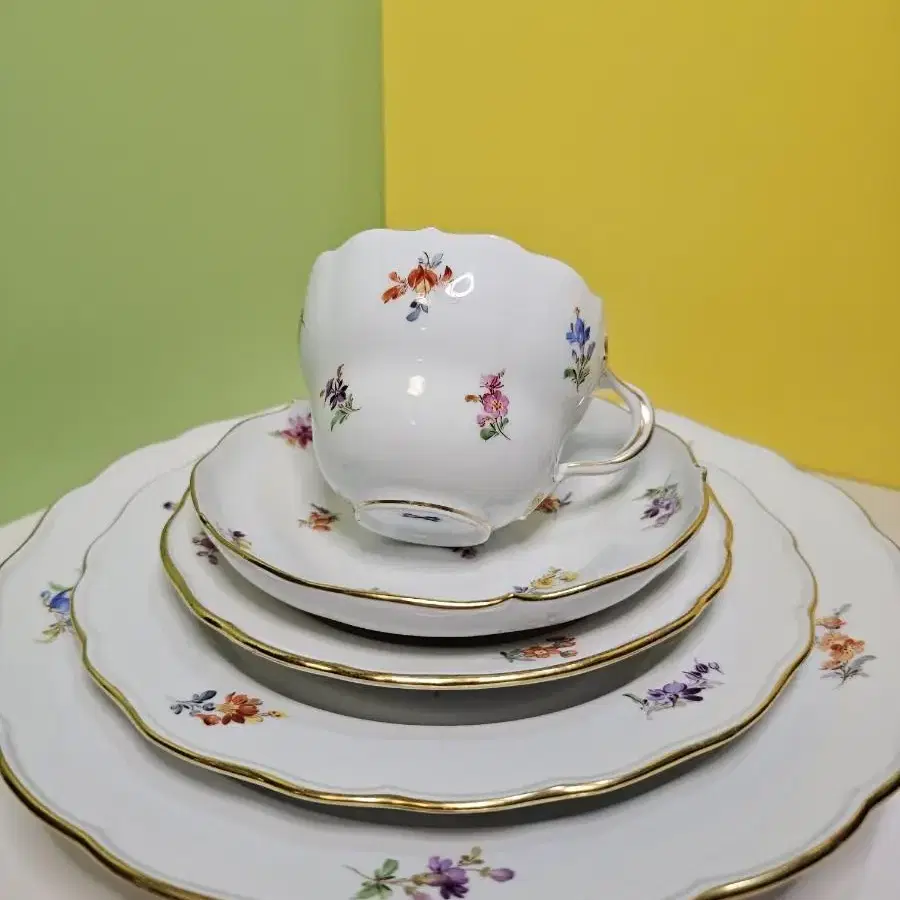 Meissen Scattered Flower 5pc set  마이센