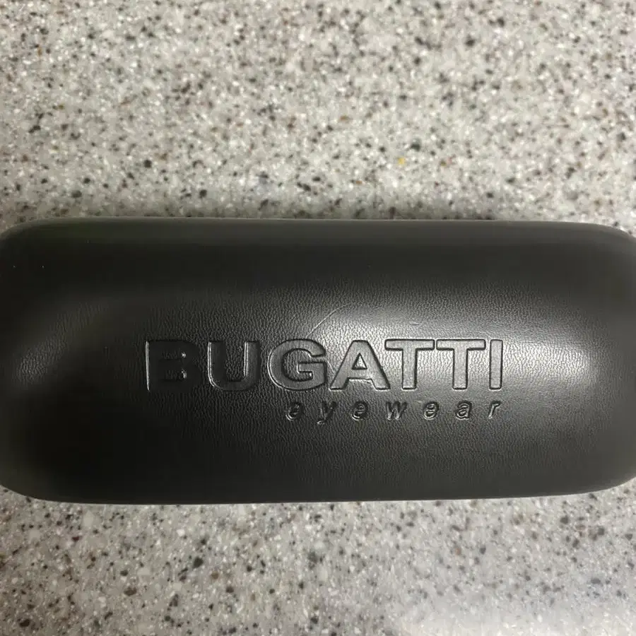 BUGATTI 안경테