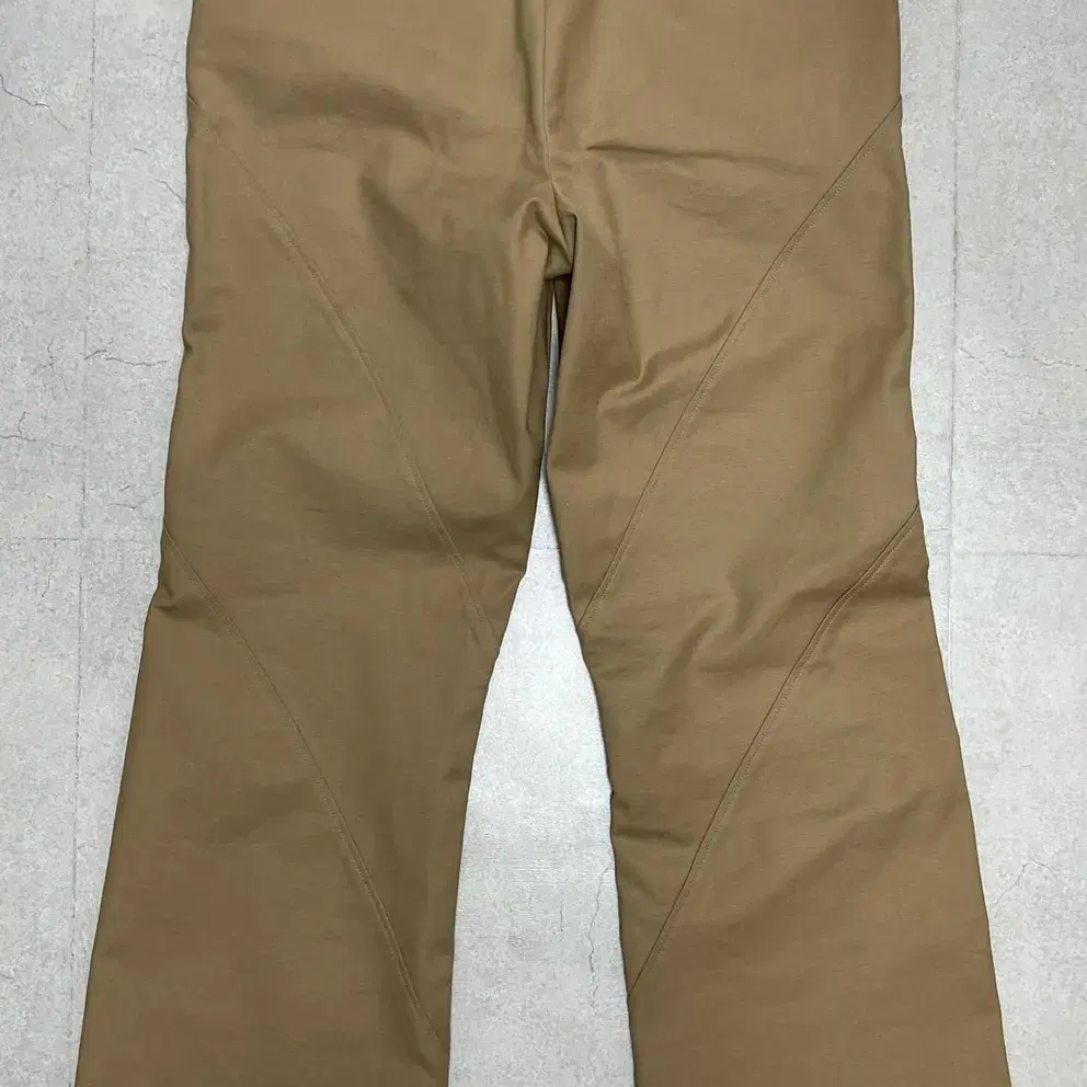 [수선된 M] STU Flared Cotton Pants Camel