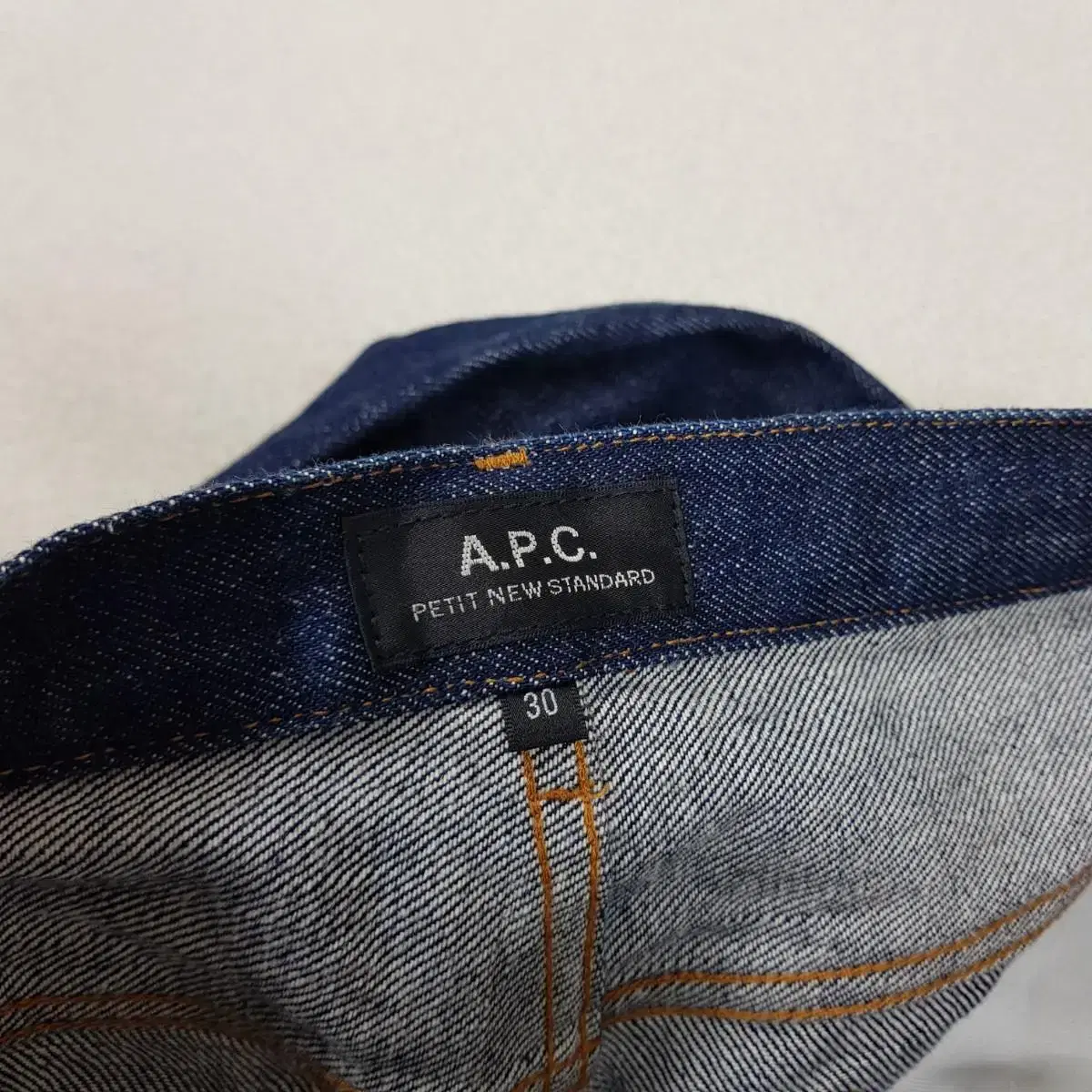 30 A.P.C 아페쎄 청바지