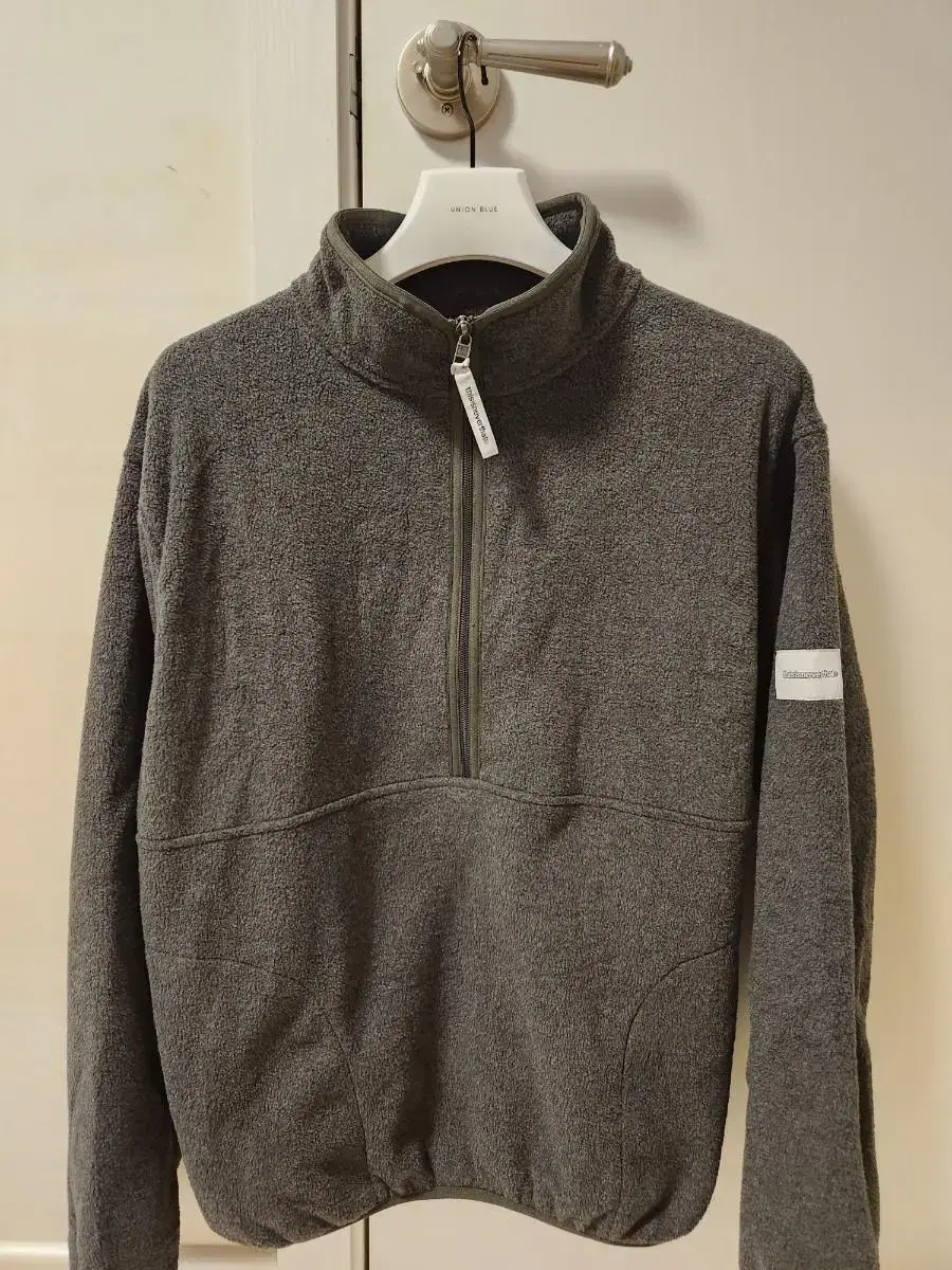 [This Is Never That] Hurricane Half-Zip Up