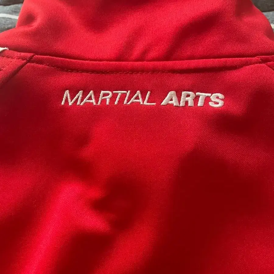 아디다스 MARTIAL ART 져지 판매합니다 XL