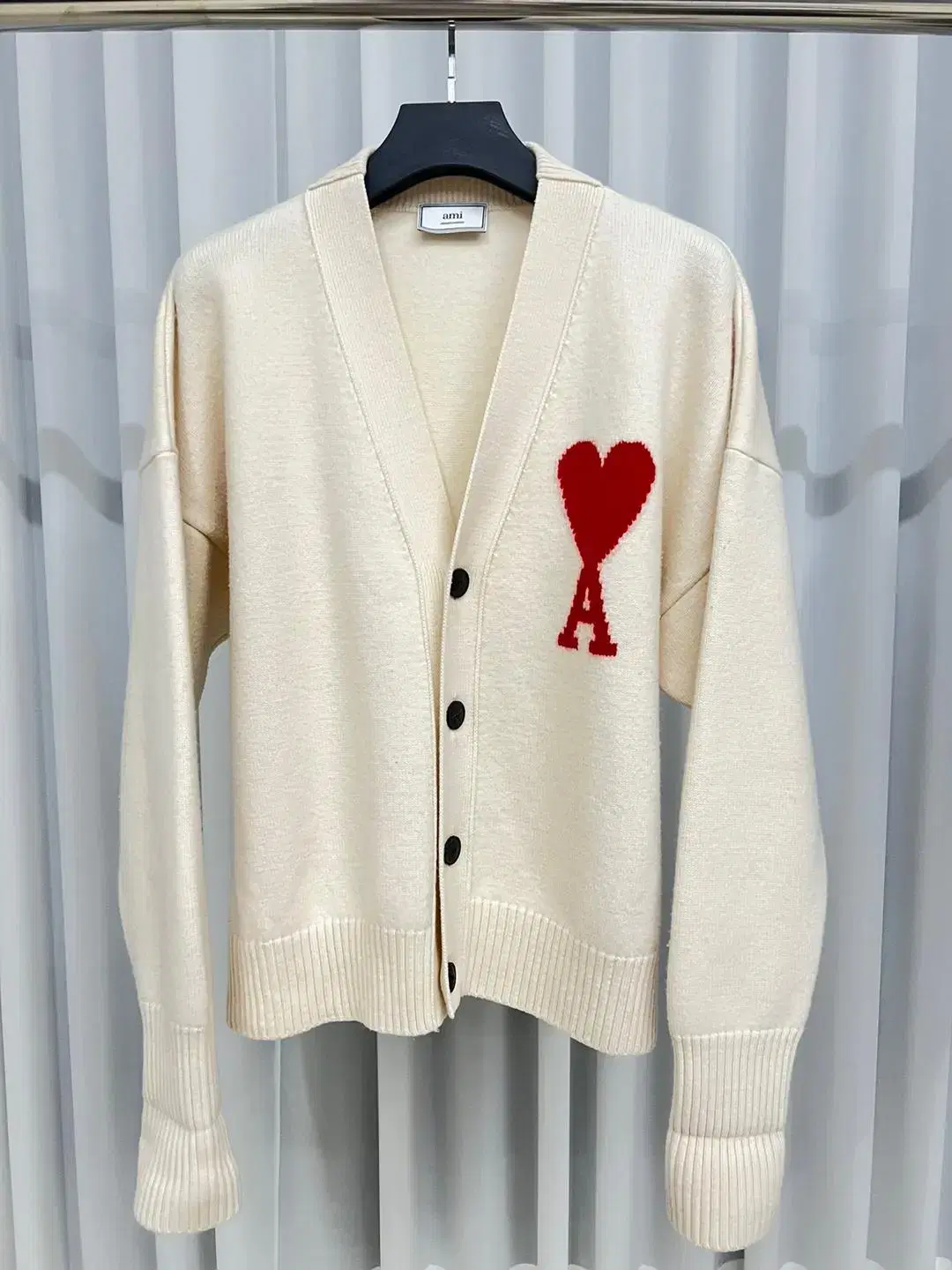 (L) Ami Big Heart Cardigan Ivory