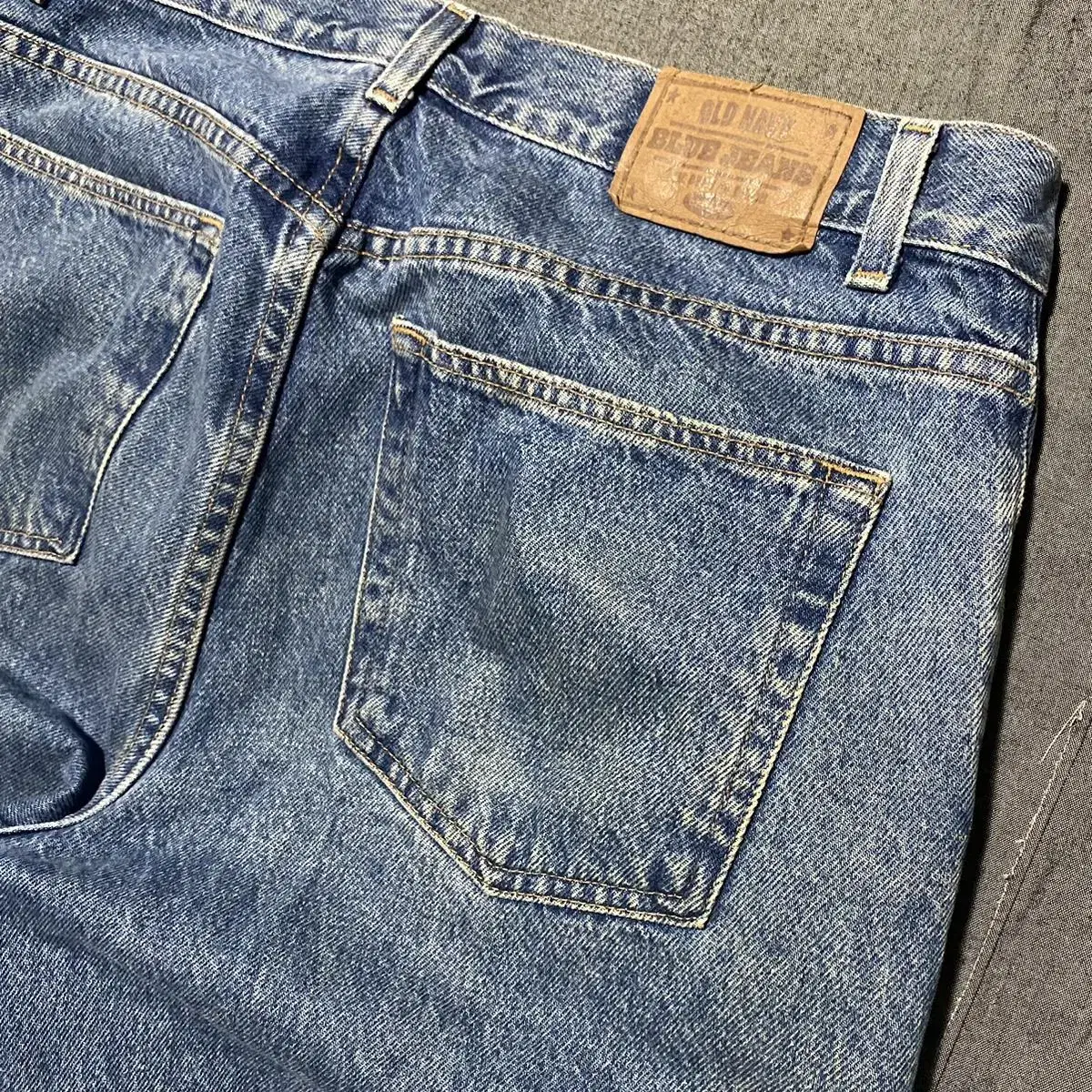 OLD NAVY Regular Fit Jean 35X32