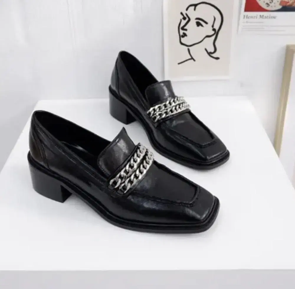 Chain Square Loafer